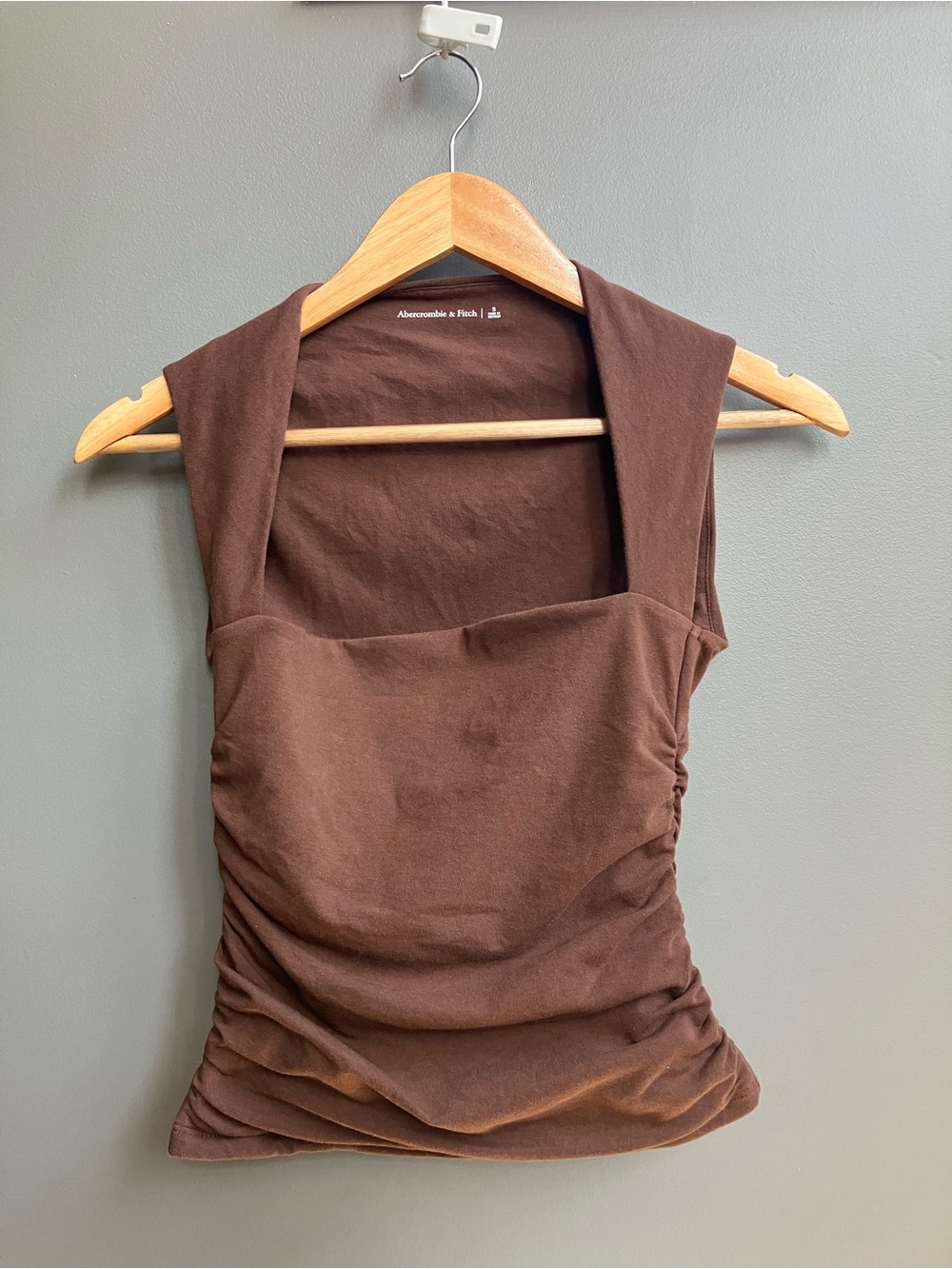 Abercrombie & Fitch - The Ava Top - Brown